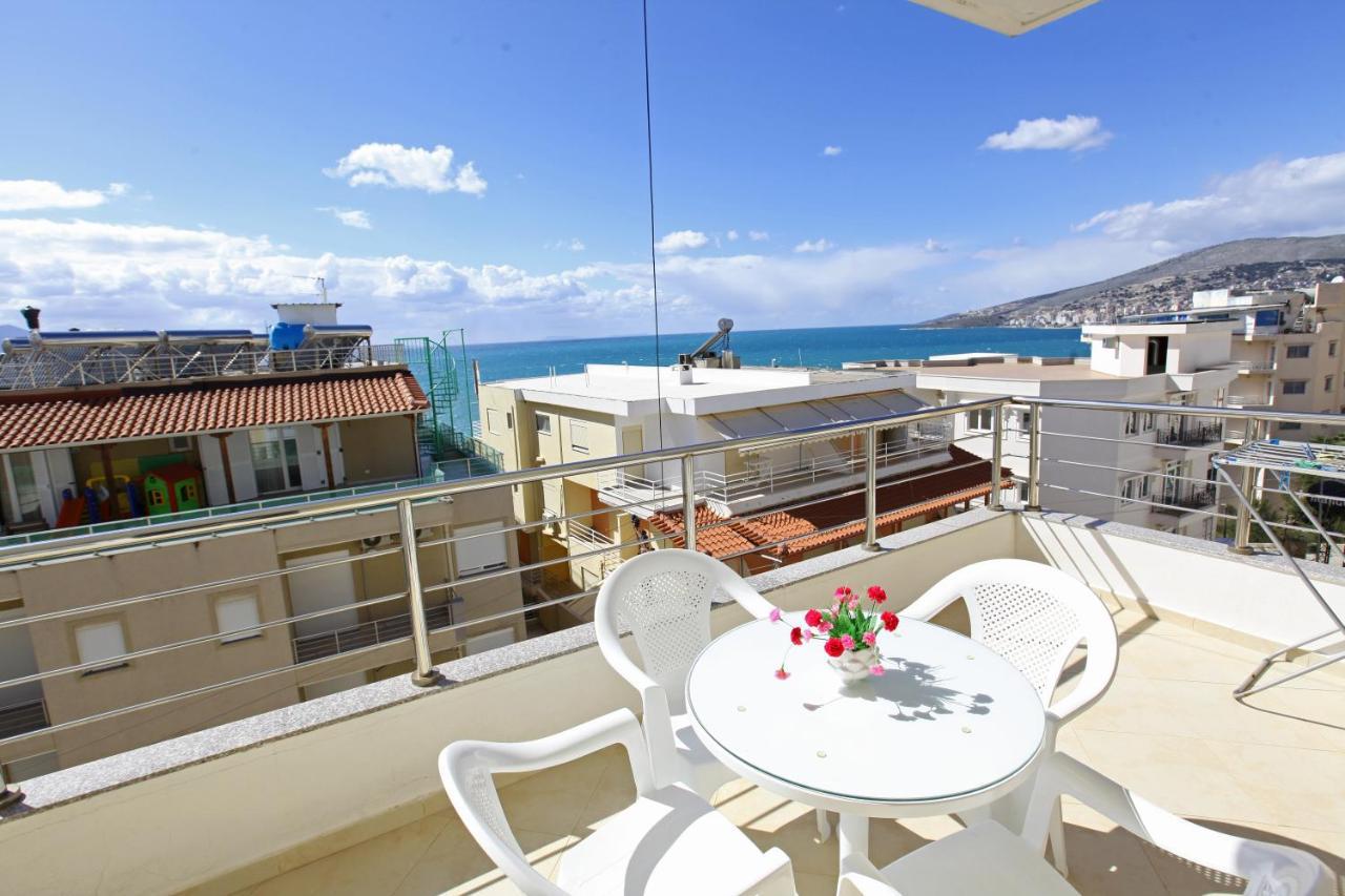 Teo Apartaments Sarandë エクステリア 写真