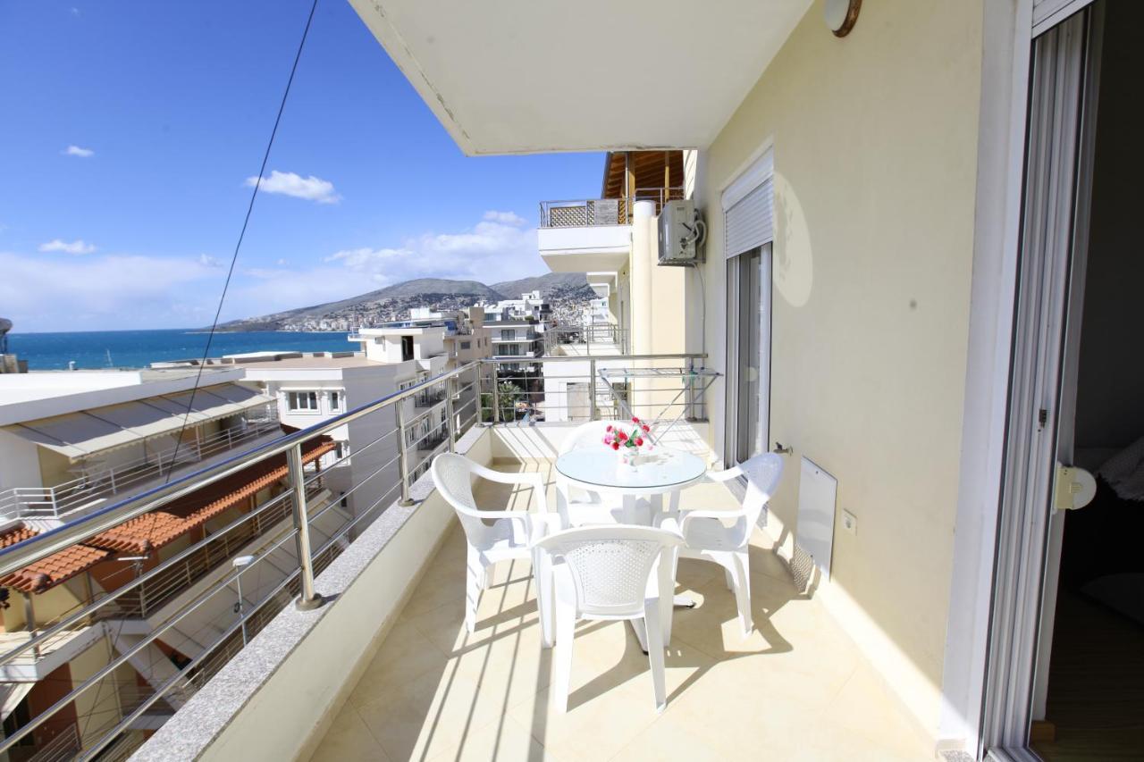 Teo Apartaments Sarandë エクステリア 写真